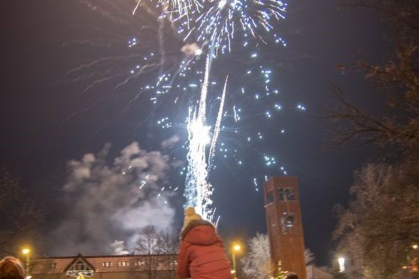 Újévi tűzijáték