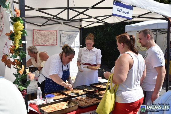 XIV. Rétes-utca és Halászléfőző fesztivál