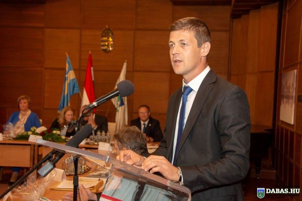 Alakuló ülés