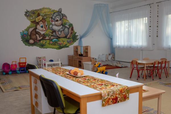 Átadták a megújult Erkel úti Óvodát